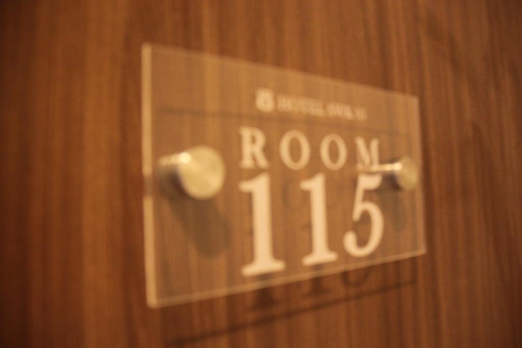Swk 95 Hotel Surabaya Oda fotoğraf