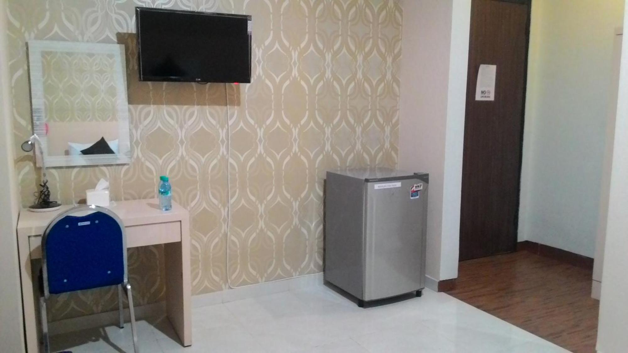 Swk 95 Hotel Surabaya Dış mekan fotoğraf