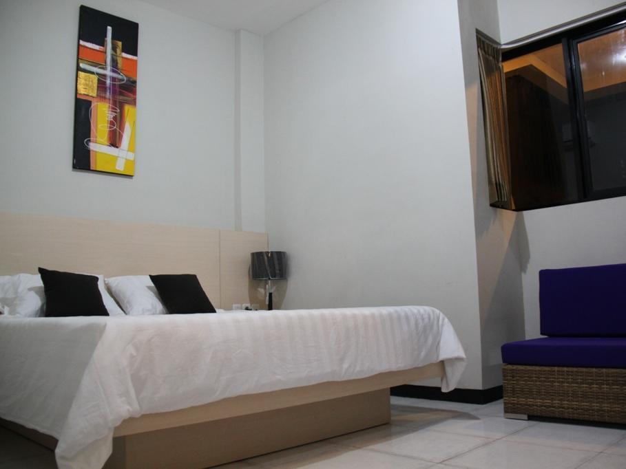 Swk 95 Hotel Surabaya Dış mekan fotoğraf
